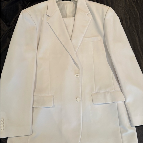 Milano Other - Milano White Suit